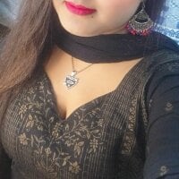 SexyRani2000 webcam model