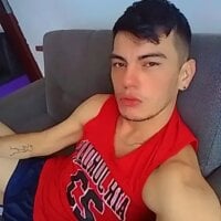 Arturo_at_home