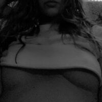 designer_porn's Offline Chat Room