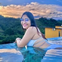 ArletteZahara webcam model
