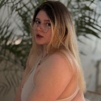 Evelyn_Harmony