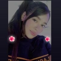 Elimar_hot Adlı Modelin Çevrimdışı Sohbet Odası