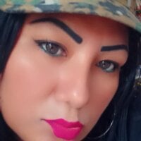 COUPLE_BANNER's Offline Chat Room