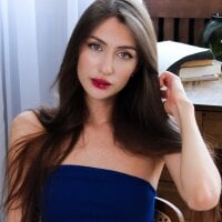 EmmyBell_