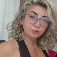 agnes_blackmoree webcam