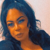 RoyaltyDee – Offline chatovacia miestnosť