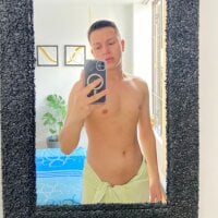 Soy_JhonG model avatar