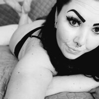 TinyDiamond88 naked strip on webcam for live sex chat