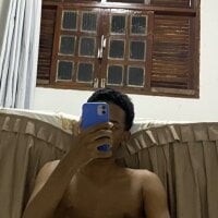renannoviinho17z's Profile Pic