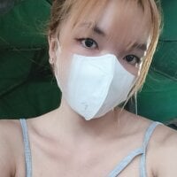 Tyniee39799 webcam model
