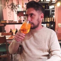 NykuMakeda's Offline Chat Room