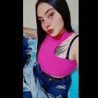 GoldAdara_17's Offline Chat Room