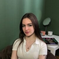 AlicaElmers' Offline Chat Room