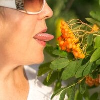 MILA_KISS1's Offline Chat Room