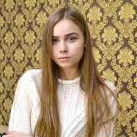 AnneBoleyn's Offline Chat Room