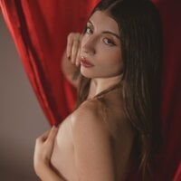 Модель Mia_Heartt