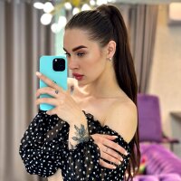Adelina4k webcam