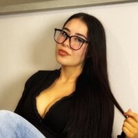 AriaSolen model avatar