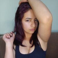 Lunna_Dammour webcam