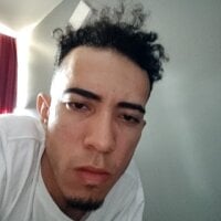 Alextunas22 model avatar