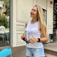 Yes__Boss' Offline Chat Room