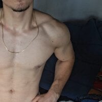 Easybooy1010's Avatar Pic