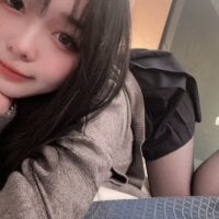 Softsister-ki naked strip on webcam for live sex chat