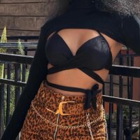 B_arb_ee's Offline Chat Room