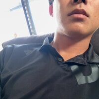 shoma2003 webcam model