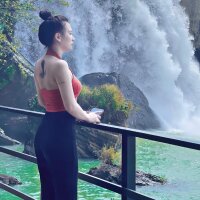 tina127's Avatar Pic