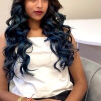 Blossom_kuhu webcam model