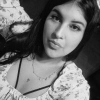 KRISTALKABOOM webcam model