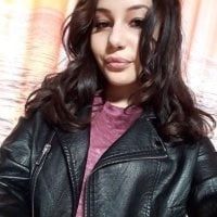 arranal Adlı Modelin Çevrimdışı Sohbet Odası