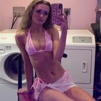 violetcams_xo's Offline Chat Room