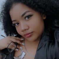 Kataleyaleee webcam