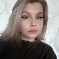 shadow__purrr webcam model