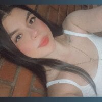katalina_10 Adlı Modelin Çevrimdışı Sohbet Odası