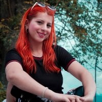 Nahiajhonson_ webcam