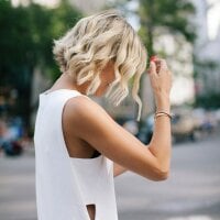 tender_knife Adlı Modelin Çevrimdışı Sohbet Odası