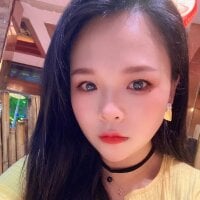 yingying1352 webcam model