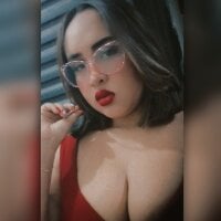 mandyscosta's Offline Chat Room