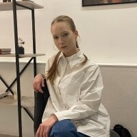 AdalineSheetz model avatar