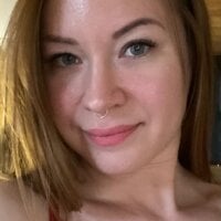 darlaky from Stripchat