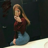 Angelina_Shy's Offline Chat Room