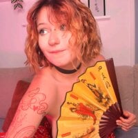 Lilly_Evanns webcam