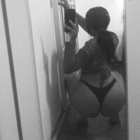 KinkyP696 webcam