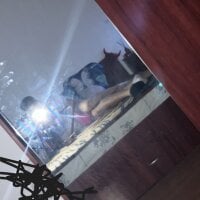 غرفة دردشة babyalussy دون اتصال