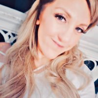 Kali_Cummings' Offline Chat Room