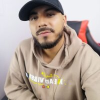 Bl4ckpanther22's Offline Chat Room