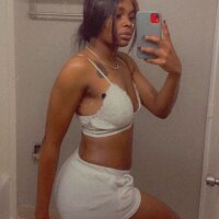 unicornblossem's Offline Chat Room